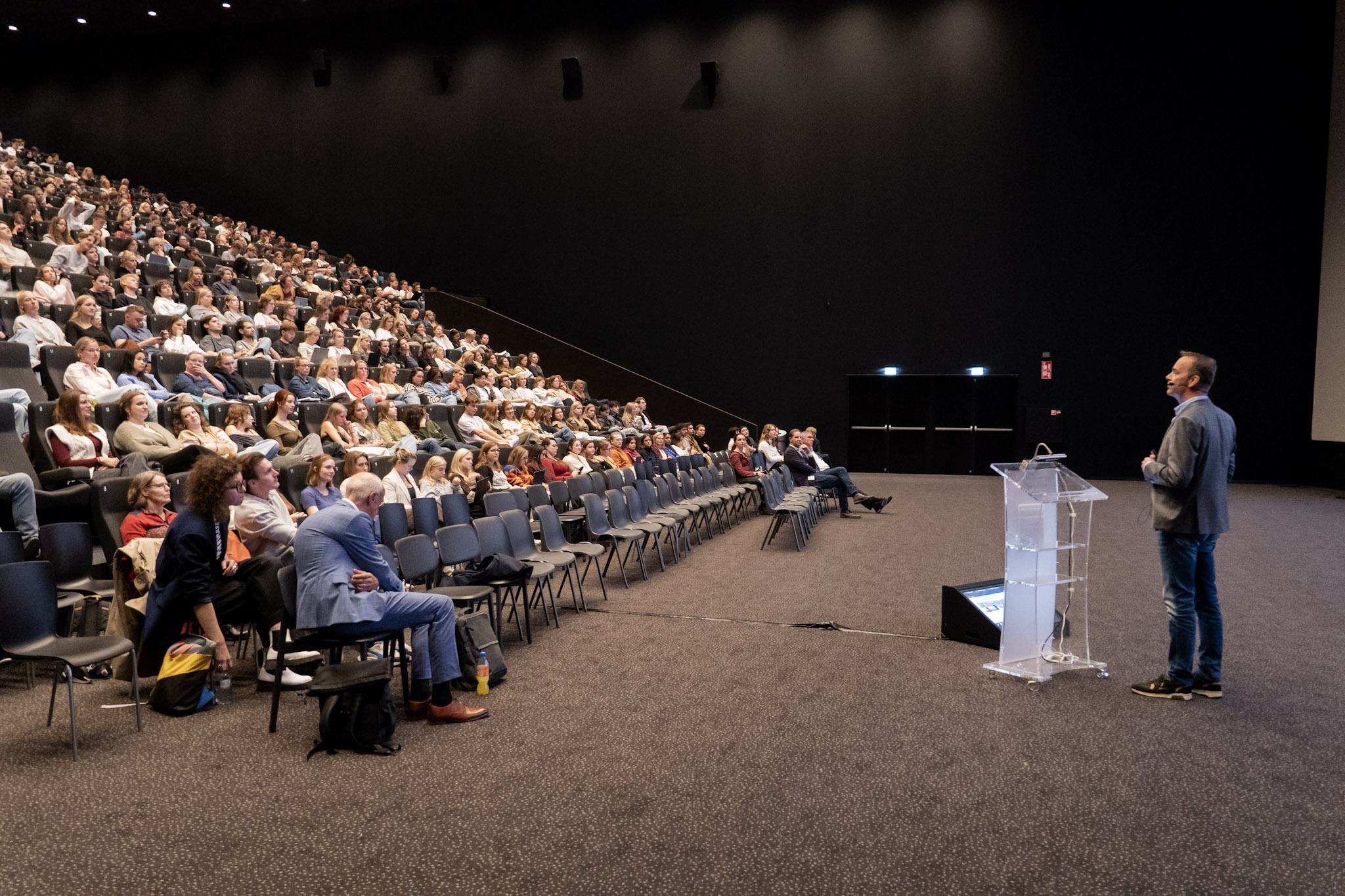 Lees meer over het artikel Kick-off Health Challenge in Utrecht: studenten in actie voor PLN-R14del
